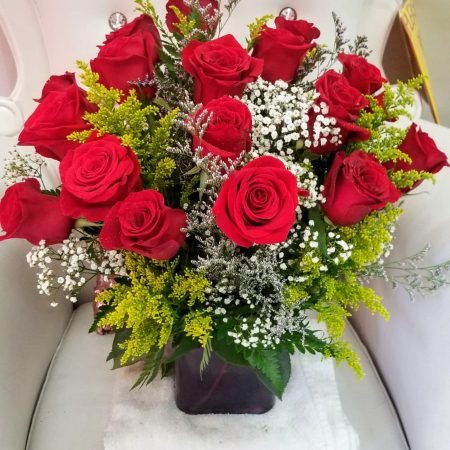 15 Red Roses in Cristal Base