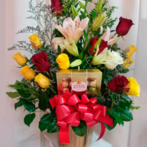 Bouquet Color Roses Chocolate Triangular