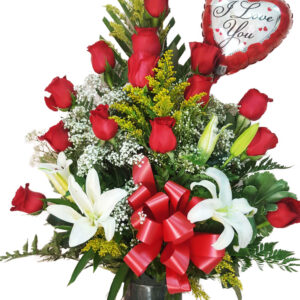 Triangle roses and lilies